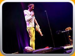 BevCom0112
