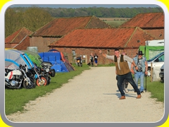 ITV201121