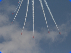 Red Arrows3