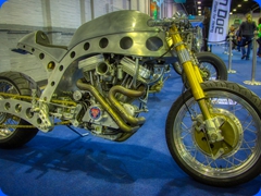 Custom4