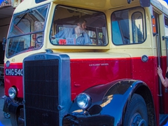 Bus4