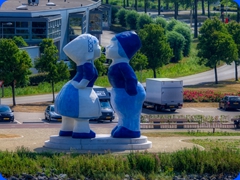 Kissing Couple