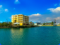 Bahamas1