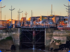 Hull53