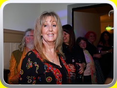 MAG_Party3527