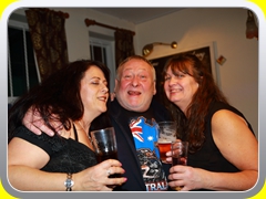 MAG_Party3582
