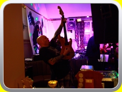MAG_Party3594