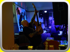 MAG_Party3595
