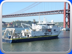 FT5A3023